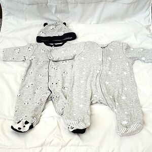 Baby Pajamas set of 2.